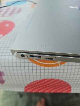 Ordenador HP Envy Plata