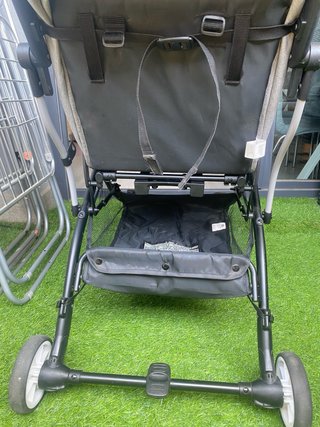 Silla de paseo Chicco Trolley Me - Poco uso