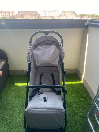 Silla de paseo Chicco Trolley Me - Poco uso