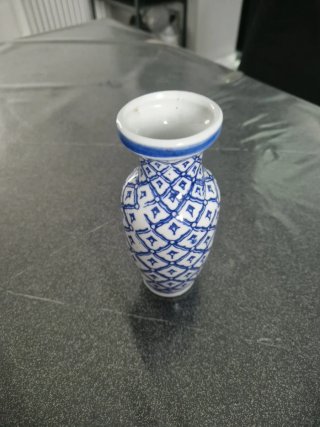 Vasetto in porcellana blu e bianco