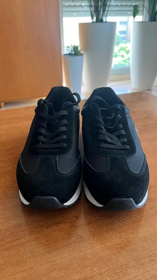 Tenis Calvin Klein Negros y Blancos