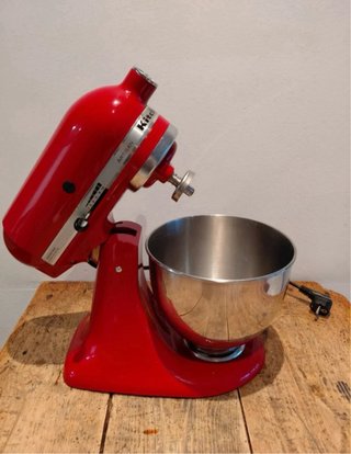 Batidora KitchenAid Artisan Roja
