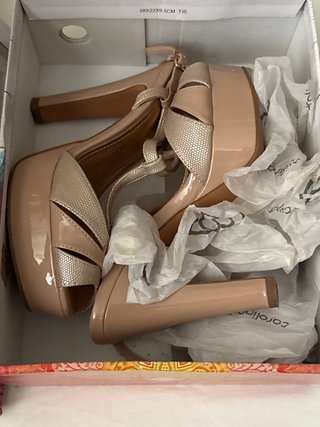 Zapatos de tacón Carolina Boix beige/dorado T38