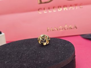 Pandora Charm Patita Dorada ale s925