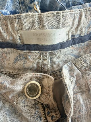 Lote Ropa Mujer: Pantalones y Falda