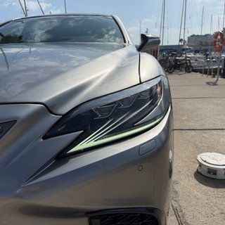 Lexus LS 2020