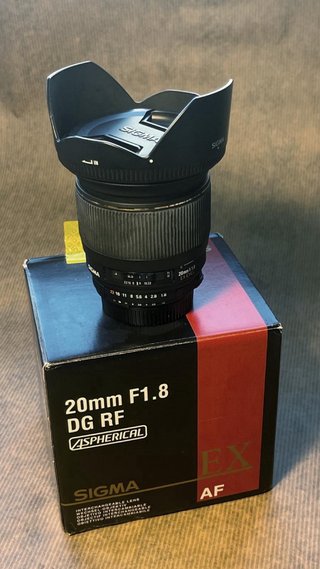 Sigma 20mm F1.8 EX DG RF Aspherical DF