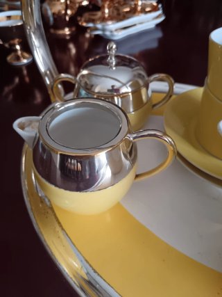Juego té/café antiguo plata y amarillo