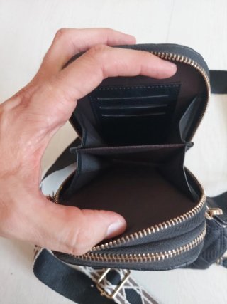 Bolso bandolera Negro Kahlo&Co con Monedero