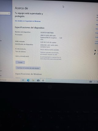 Portátil HP Essential 250
