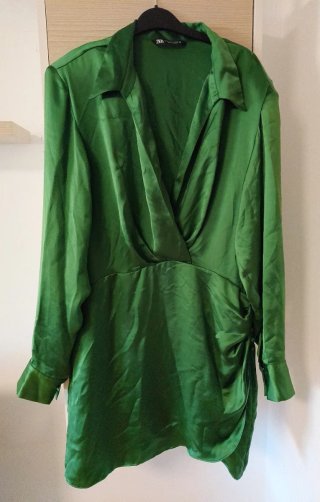 Vestido verde Zara Talla 44
