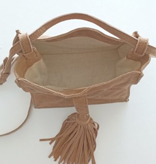 Bolso Zara niña ante flecos