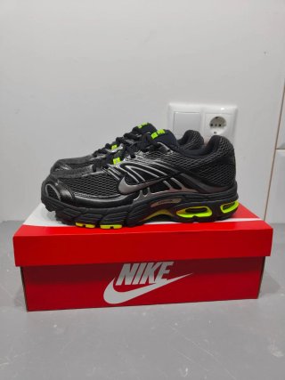 Nike Air Max Moto 2k Negro Volt Talla 44