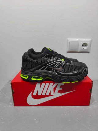 Nike Air Max Moto 2k Negro Volt Talla 44