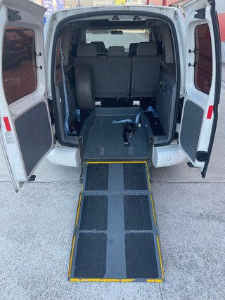 Volkswagen Caddy Adaptada Silla Ruedas