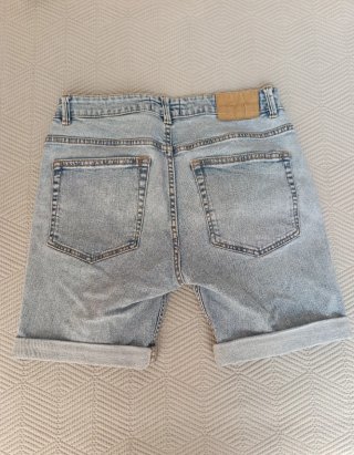 Pantalón corto vaquero Pull&Bear azul claro
