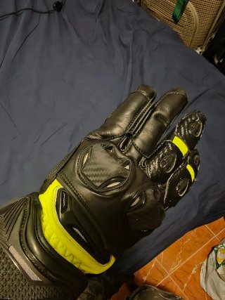 Guantes Armure Drago Moto Negros y Amarillos