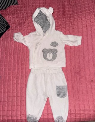 Lotto 3 pantaloni bimbo e molto altro 20pz circa