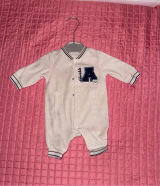 Lotto 3 pantaloni bimbo e molto altro 20pz circa