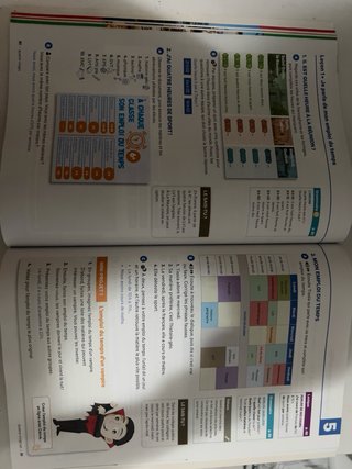 Libro Francés 1 ESO Les Blogueurs Macmillan