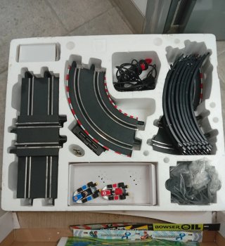 Scalextric Carrera Mario Kart 8