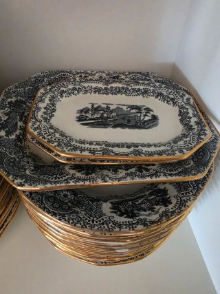 Vajilla La Cartuja de Sevilla Cerámica