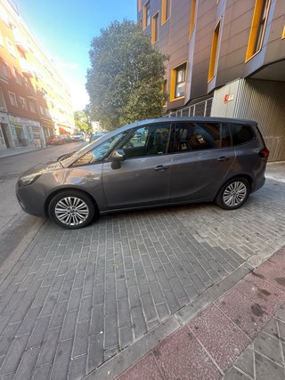 Opel Zafira Tourer 2016