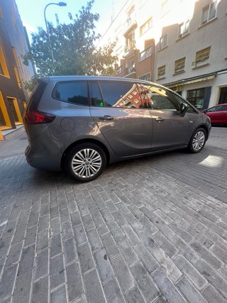 Opel Zafira Tourer 2016