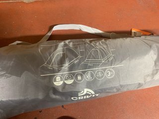 Tienda de campaña gris 2 personas