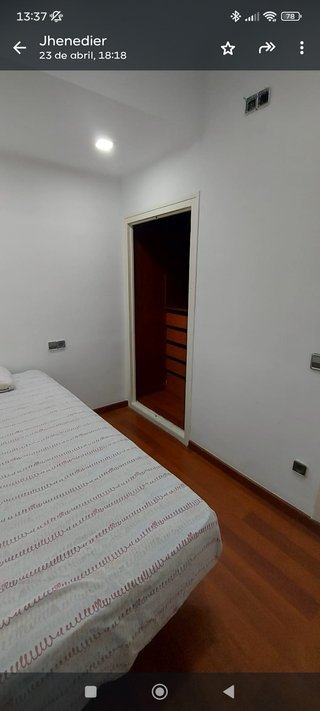 Se alquila habitación individual SOLO PARA CHICAS