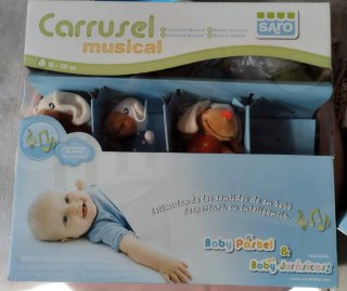 Móvil musical para cuna