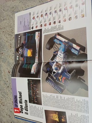 Volume sulla F1 magic 1996 dacollezione