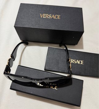 Gafas Versace originales negras y doradas +estuche