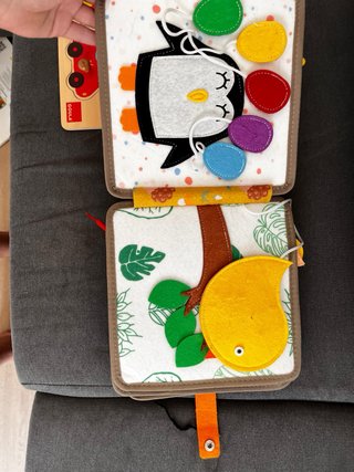 Juguetes para bebe 12m +  Casa de madera  Libro +