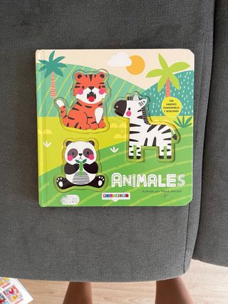 Juguetes para bebe 12m +  Casa de madera  Libro +