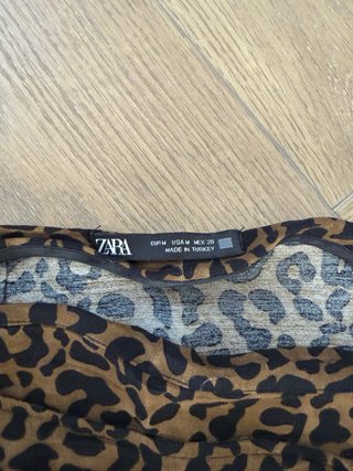 Falda larga Zara leopardo con abertura