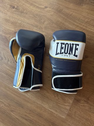 Kit Boxeo Guantes, casco, zapatillas y cuerda