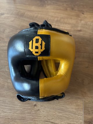 Kit Boxeo Guantes, casco, zapatillas y cuerda