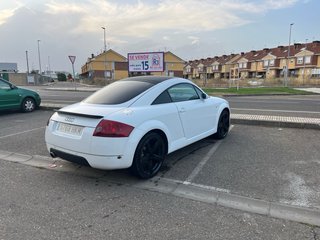 Audi TT mk1