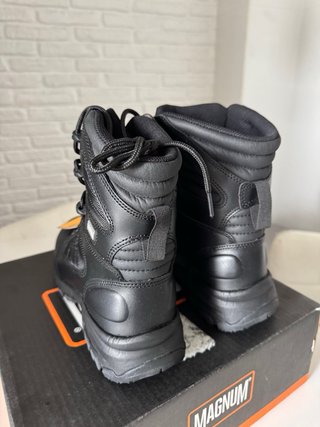 * 40 Botas Magnum Lynx Plus 8.0 CT seguridad