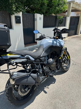 Suzuki V-Strom 800DE A2 2024 | 9000km