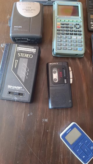 Lote: Calculadoras, Gravadores, Leitores de Casete