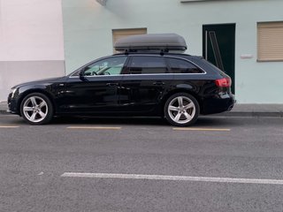 Cofre de coche muy amplio