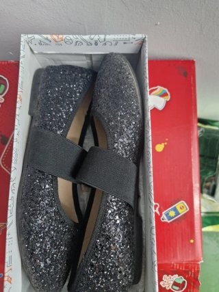 Manoletinas negras brillantes Talla 37