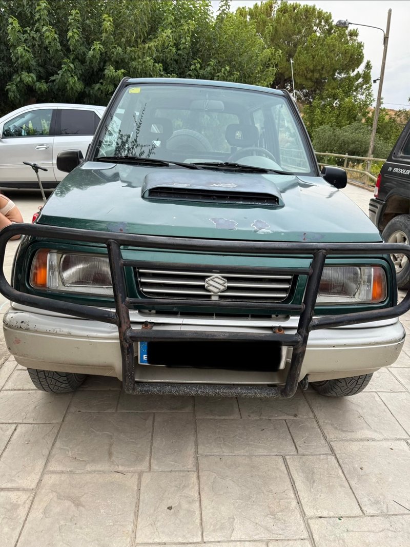 Suzuki Vitara 1999 - foto 1
