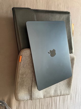 MacBook Air M3 Space Gray