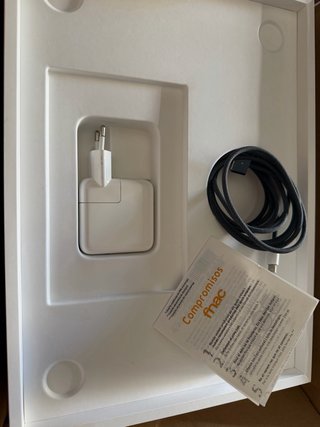 MacBook Air M3 Space Gray