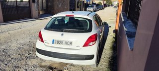 Peugeot 207 2011