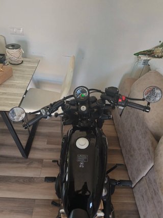 Benda Napoleón 125cc Negra