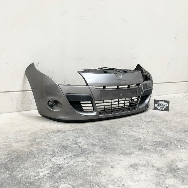 Paragolpes delantero Megane III Coupé